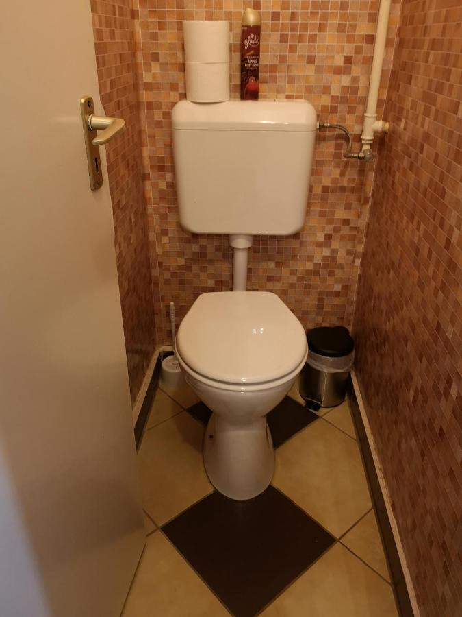 Natasa Apartman Orosháza Екстериор снимка