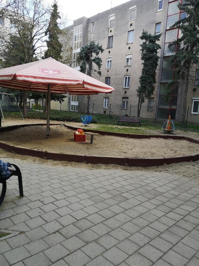Natasa Apartman Orosháza Екстериор снимка