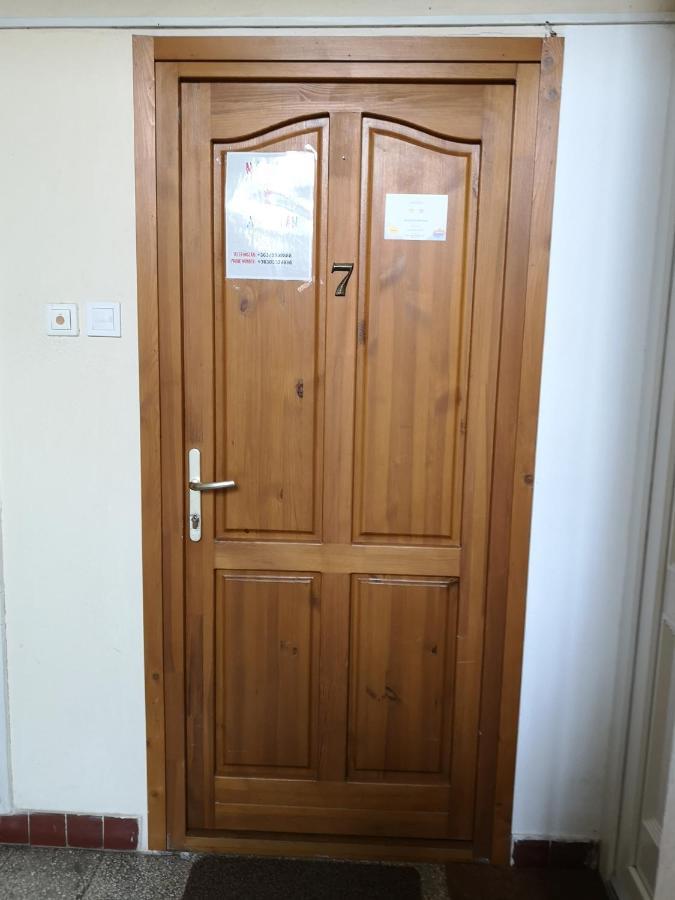 Natasa Apartman Orosháza Екстериор снимка